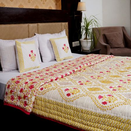 Sunshine Petal Jaipuri Quilt